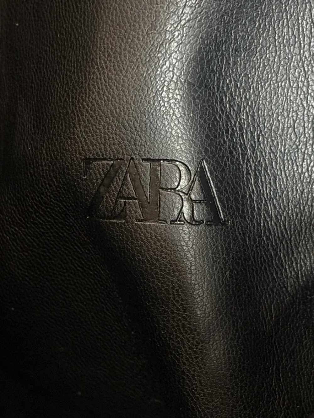 Zara stylish black